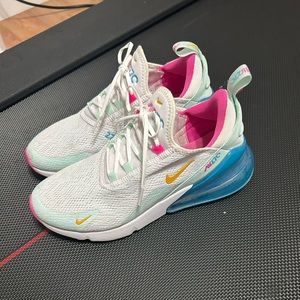 Nike Air Max270 women’s size 8
